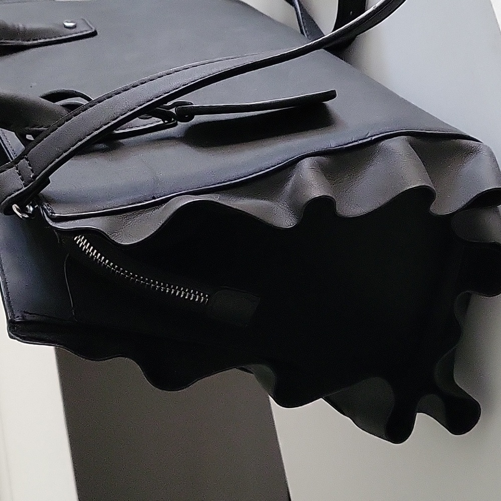 Sole Society Satchel - Picture 4 of 15